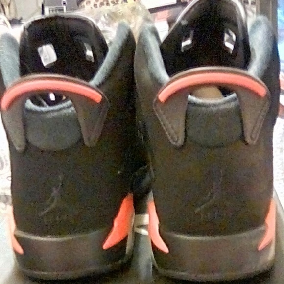 Jordan 6 Retro Kids - Picture 5 of 6